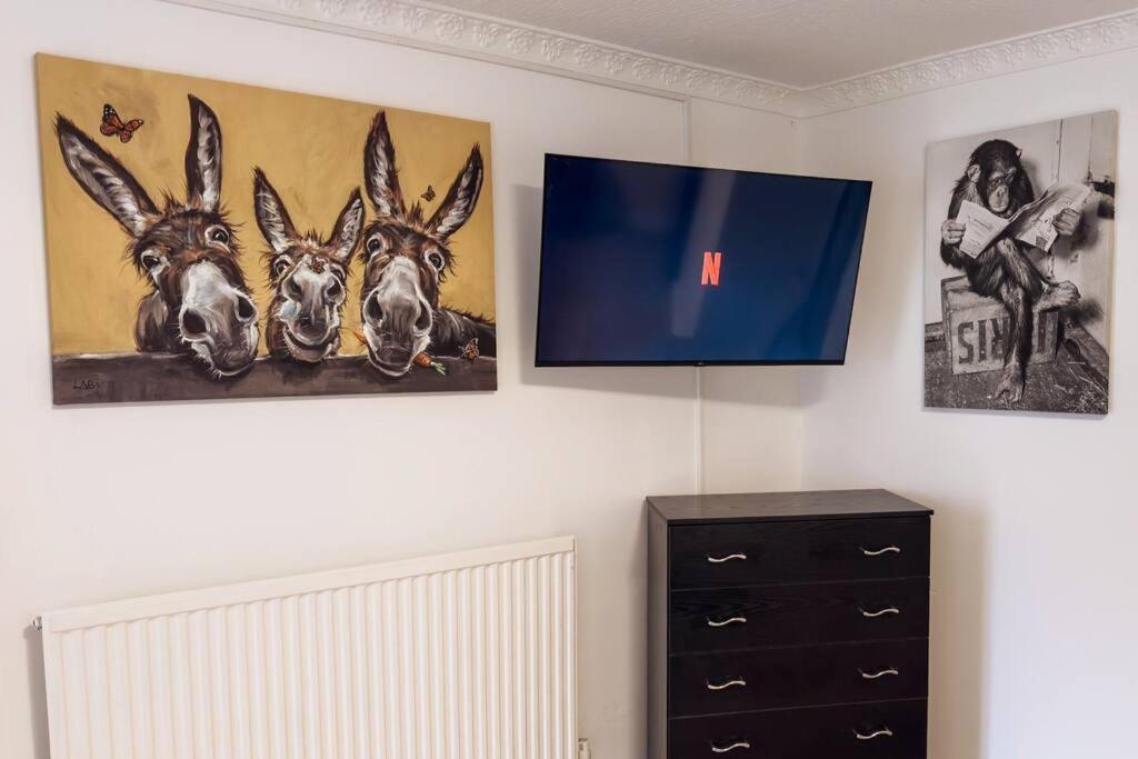 Immaculate 5 Bedroom House Rockingham Bagian luar foto